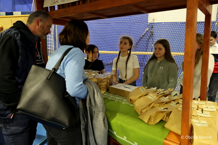 Ko v naši dolini zadiši  (23)